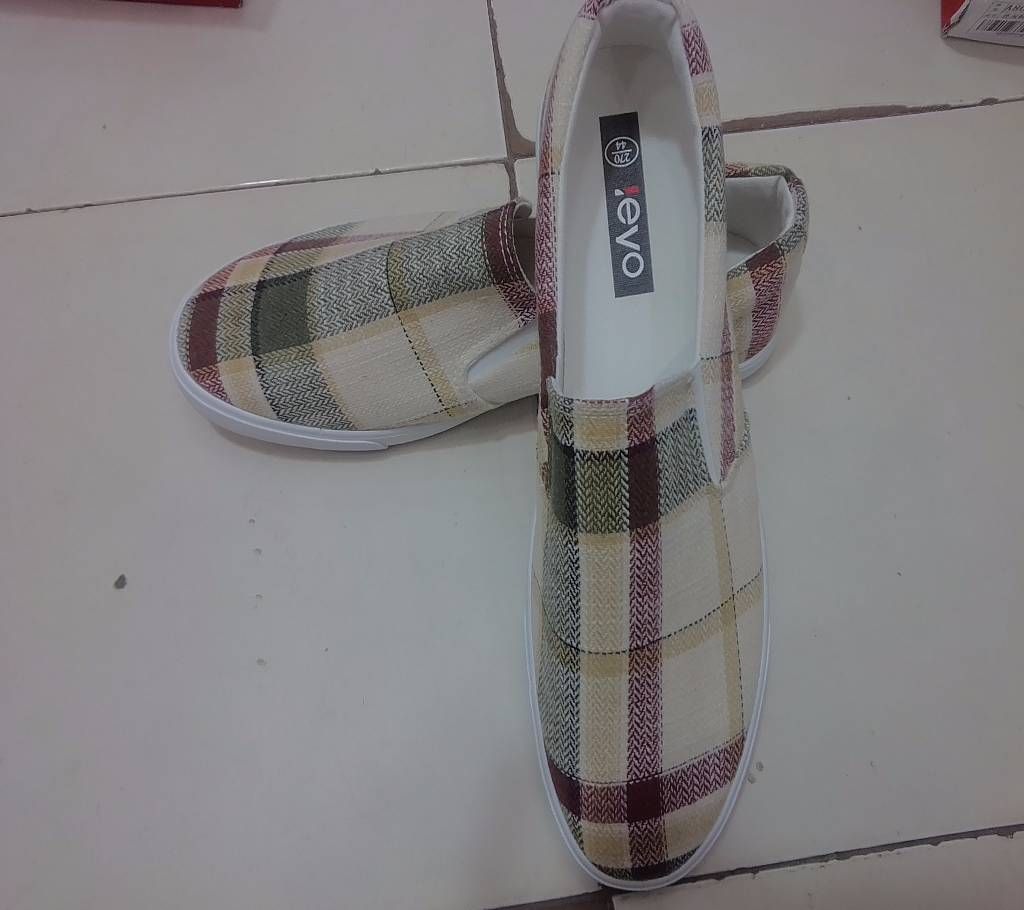 Menz Converse shoes