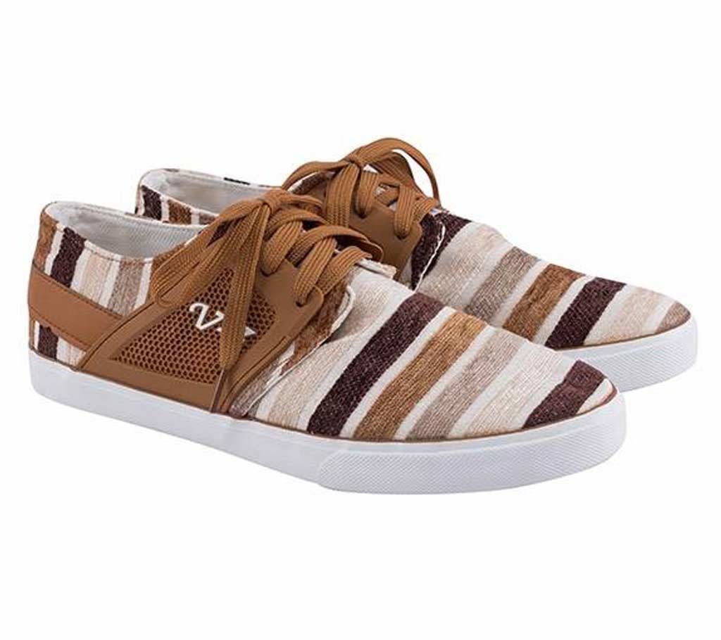 Men's striped sneakers