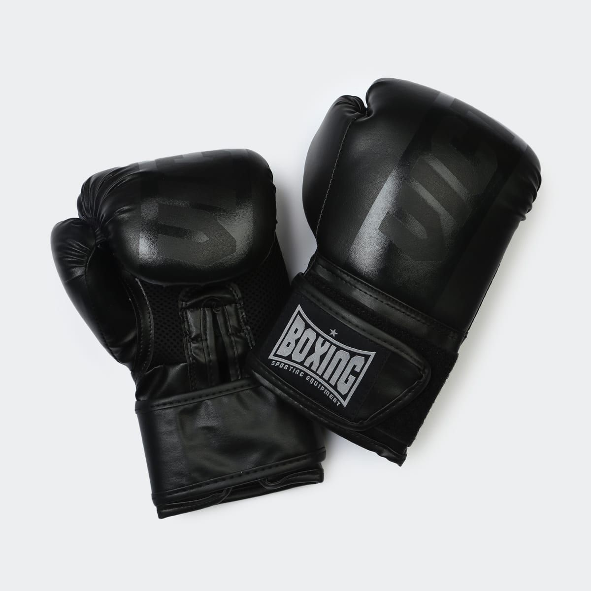 Contender Boxing Gloves - Medium, Black