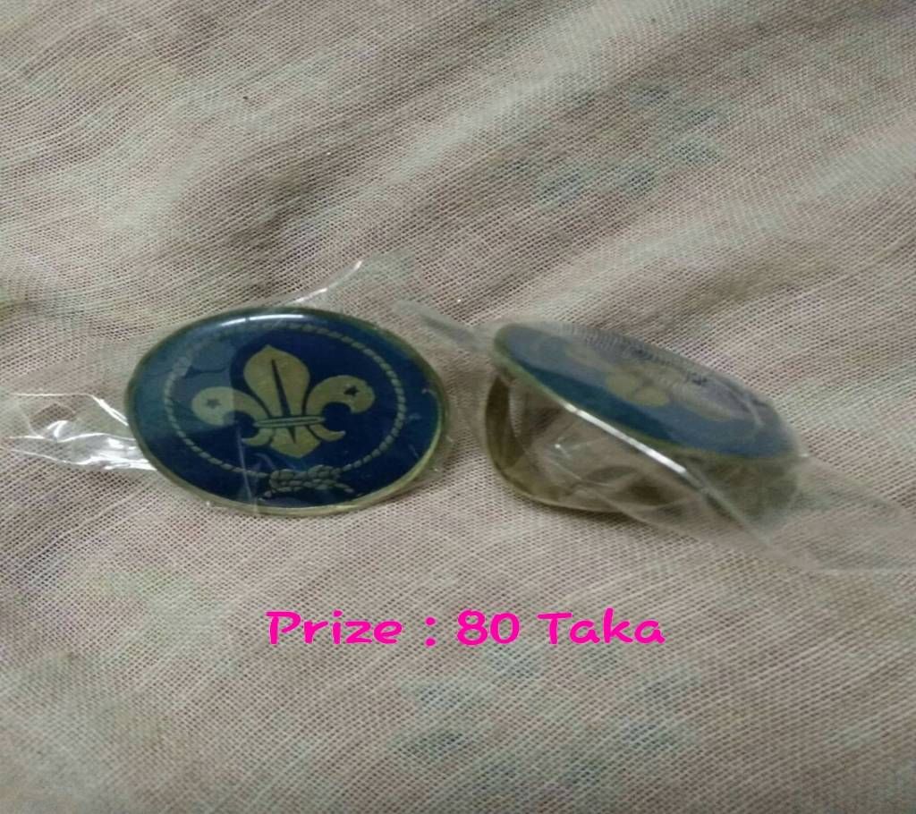 Court Pin