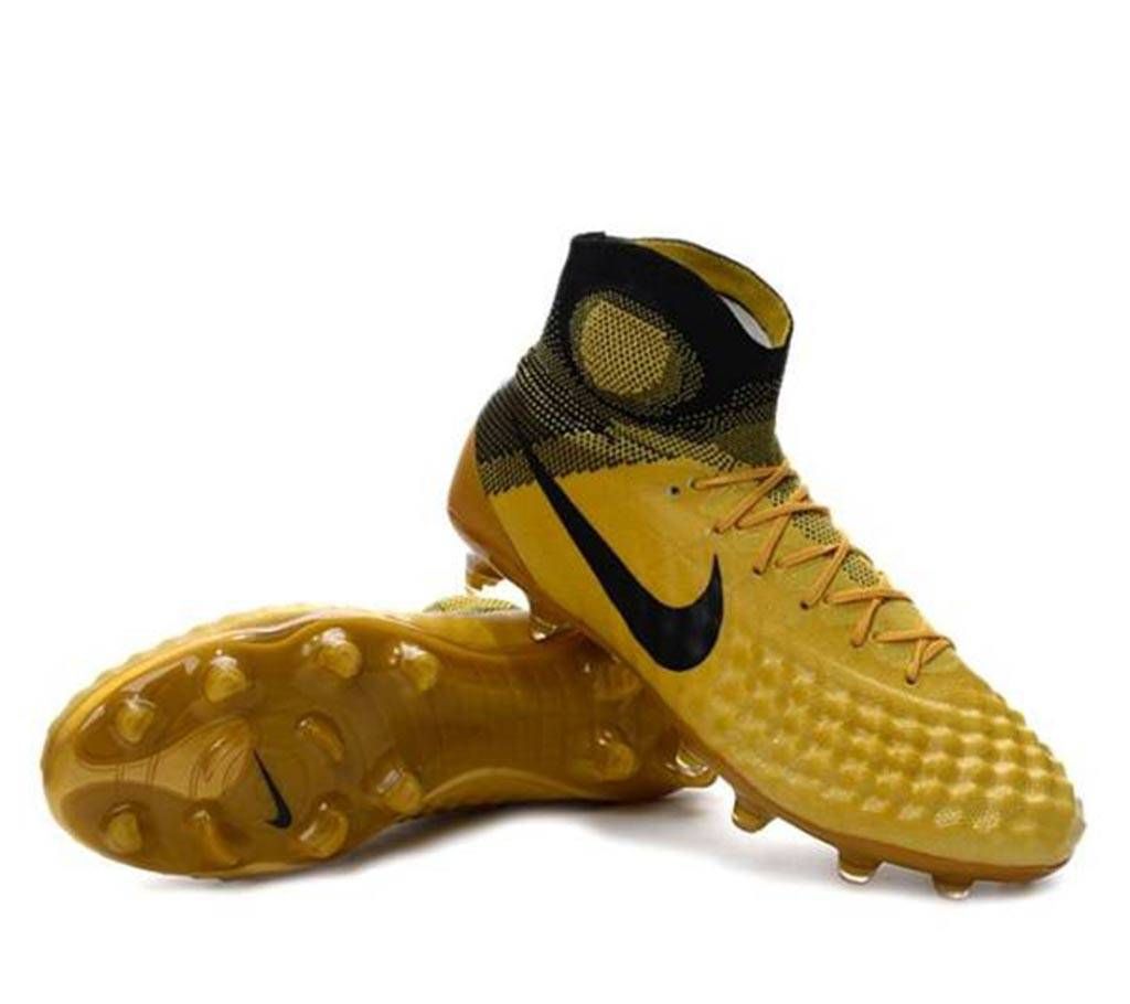 Gold and Black Rubber Football Boot for Men