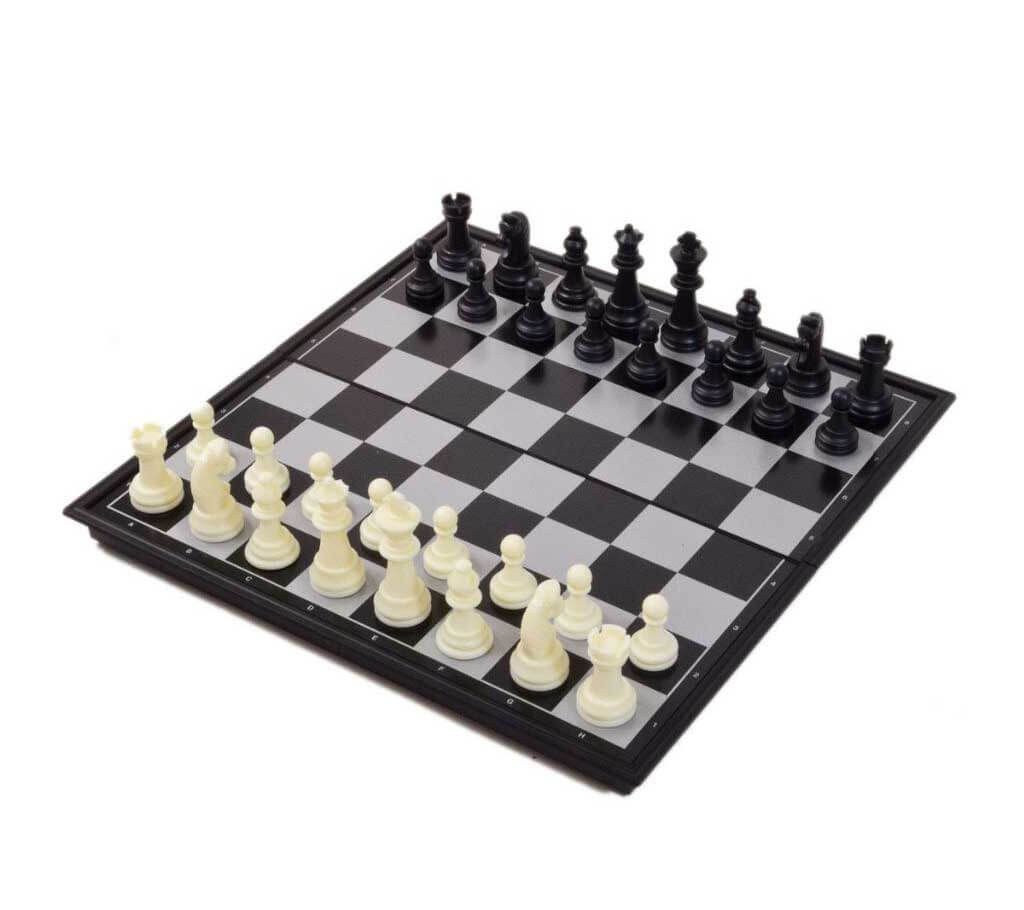 Magnetic Foldring Ches Bord