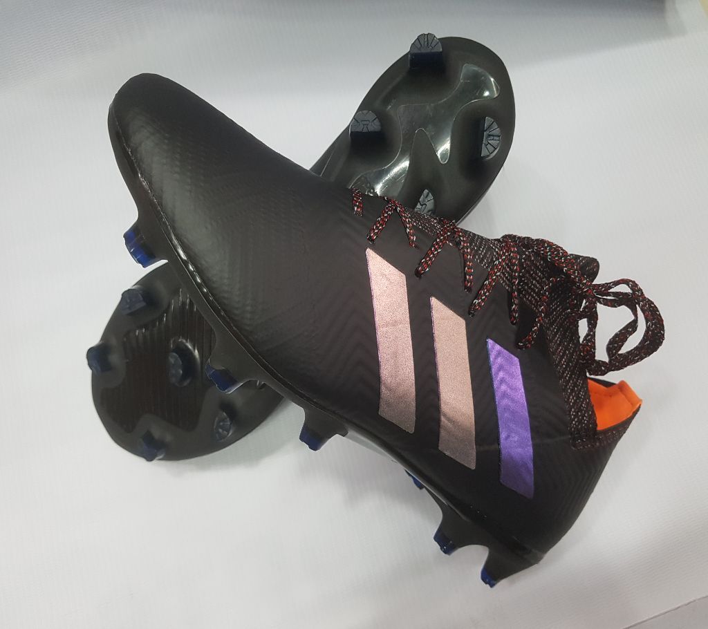 Mens Nemeziz 18.1 Firm Ground Soccer Shoe