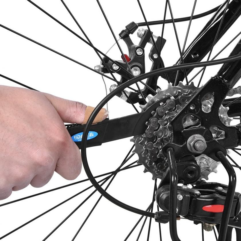 2pcs Bike Chain Clean Brush Mountain Motorcycle Gear Grunge Cleaner Outdoor Scrubber ool