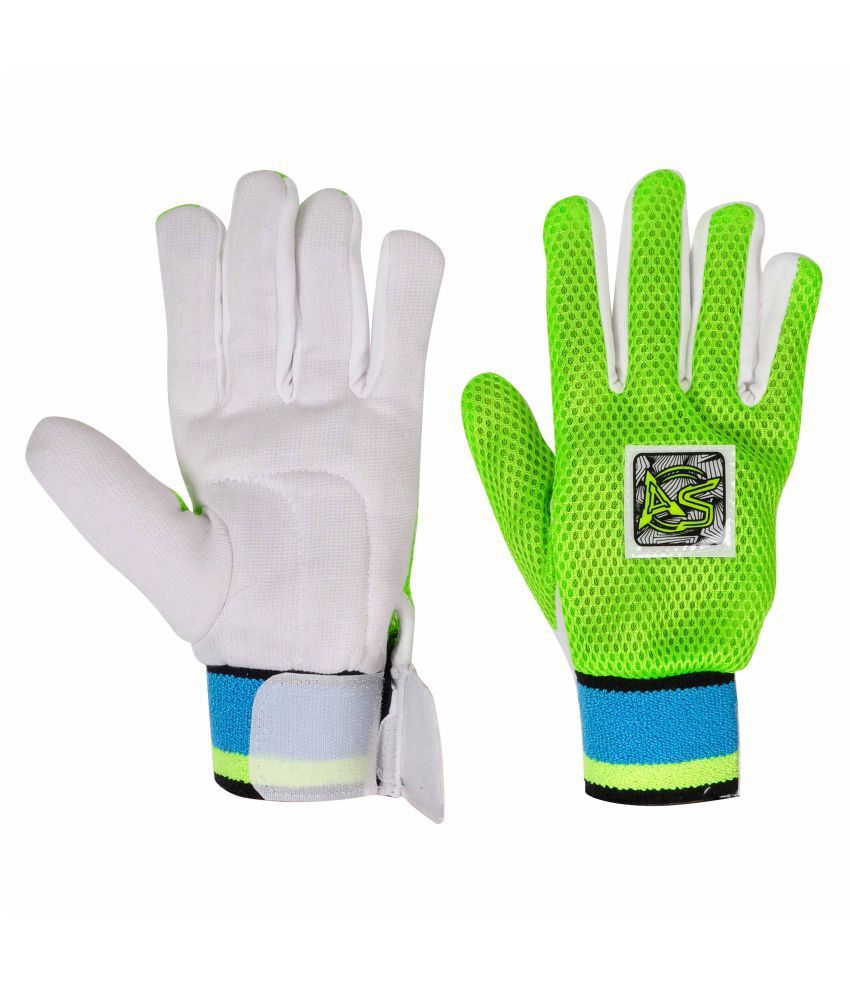 CRICKET INNER GLOVES