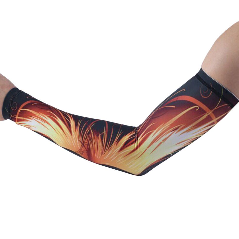 A Pair of Comfortable Arm Sleeve Cycling Arm UV Protective Flame/Wing Pattern
