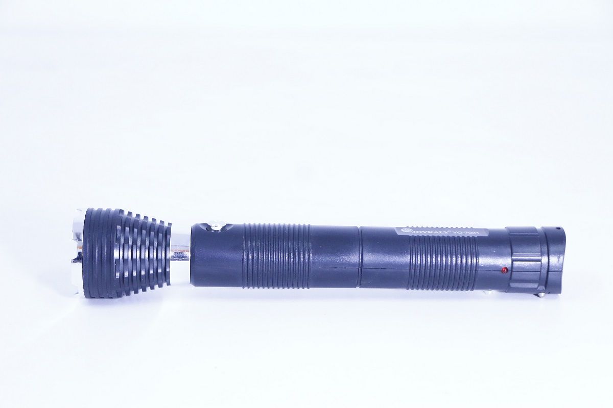 JOYKALY YG-7031 High Quality Led Rechargeable Flashlight