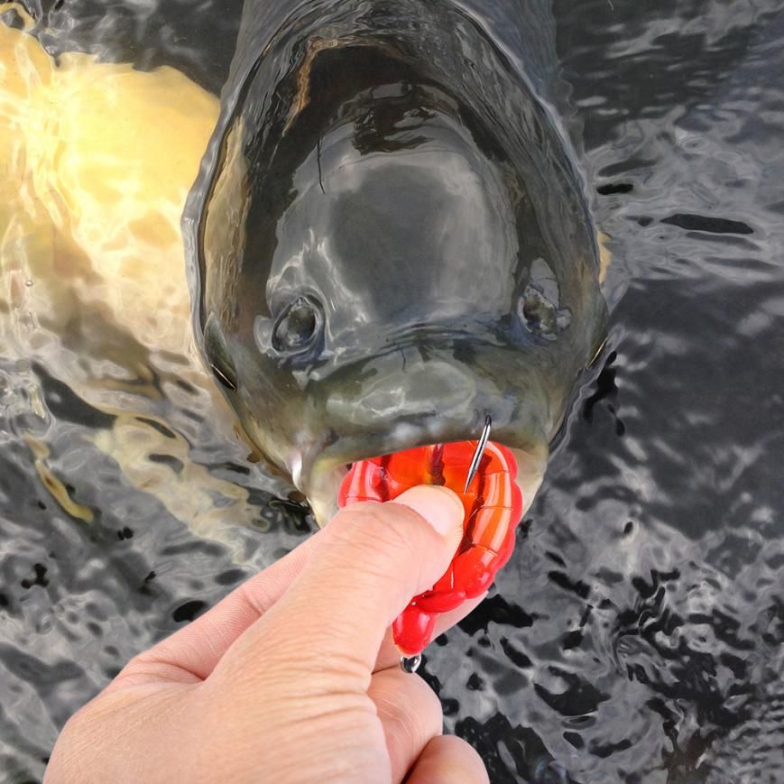 5PC Fish Lure Soft urtle Duck Shape Bass Spinning Sequin Crankbait Hook W/ Box