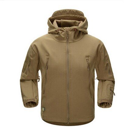 FREE SOLDIER Outdoor Sport Clothing For Men Camping Climbing Hiking Jackets Softshell Fleece fabric Instant Waterproof