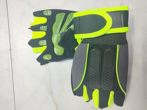 Gym Hand Gloves Comfotable