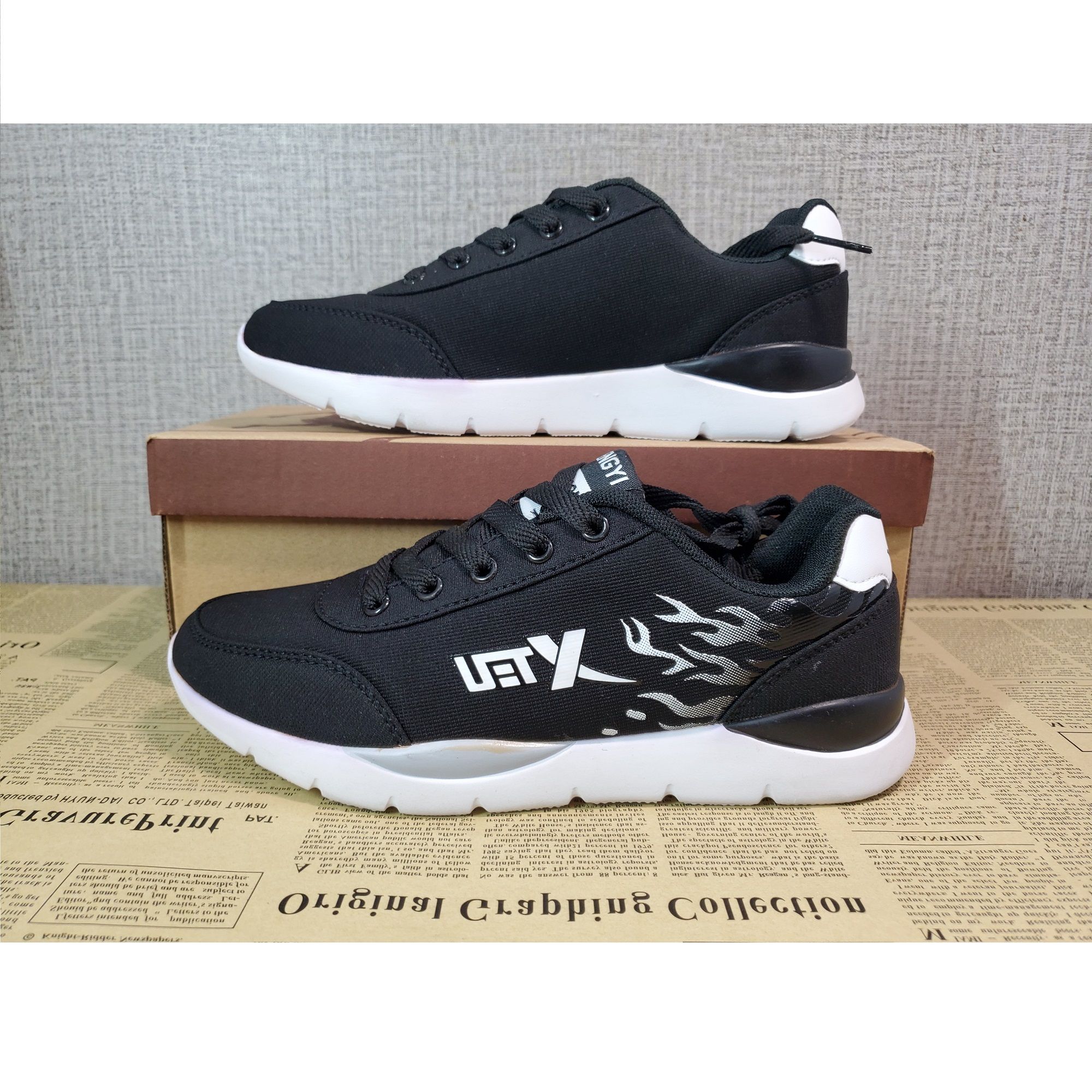 NEW FLASHY SNEAKERS -312