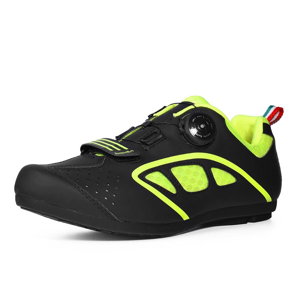 Lock-Free Cycling Shoes Men Road Bike Shoes Unlock Cycling Shoes Rotating Buckle Cycling Sneakers with Non-slip Rubber Sole for Road Mountain Cycling