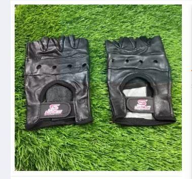 Gym and Fitness Gloves – Black
