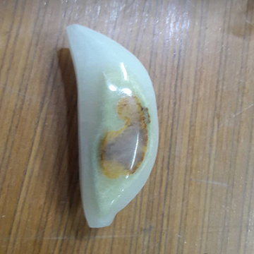 Onyx Stone Craft Work - Paper Weights( Banana Shape)