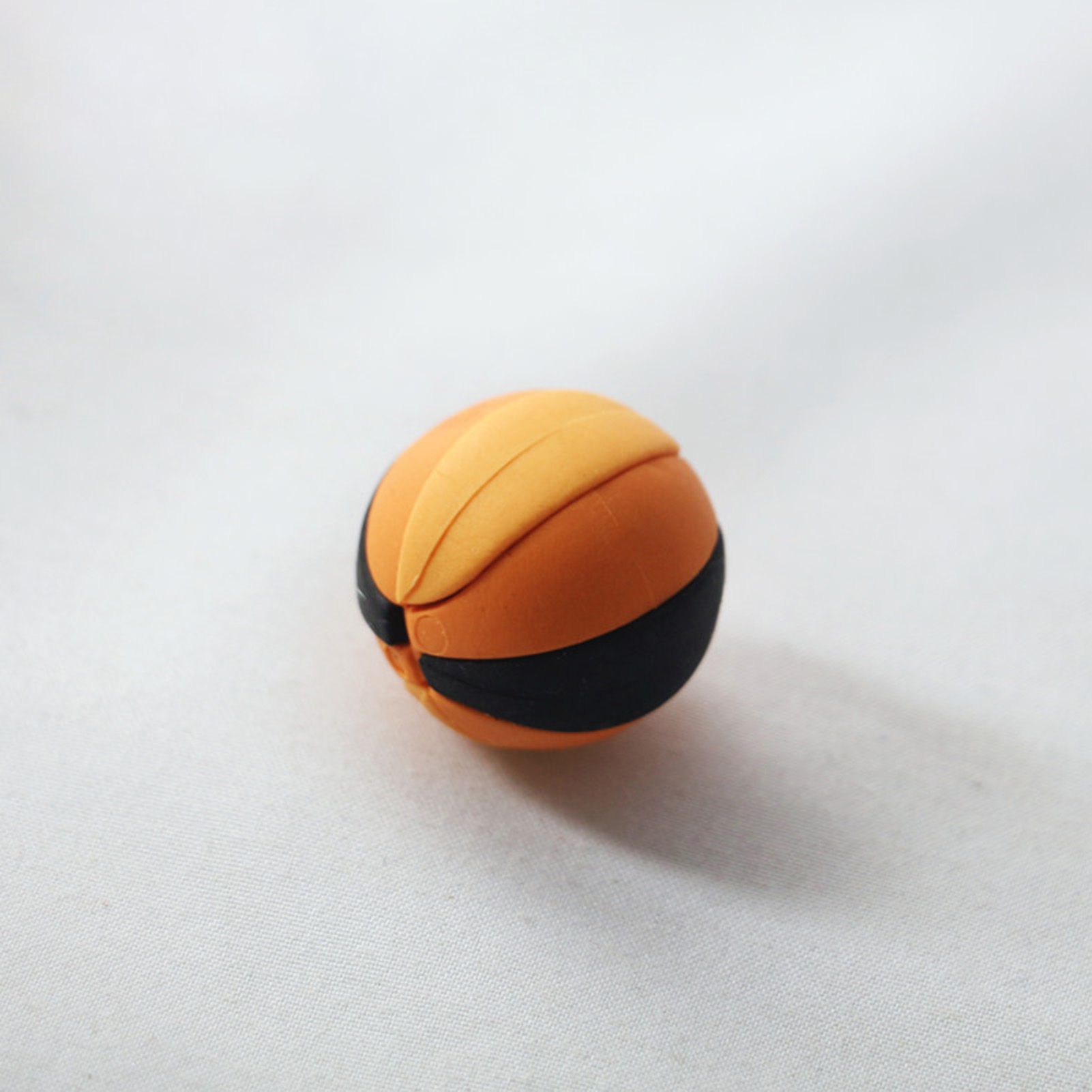 HelloWorld Football Model Good Craftsmanship Dollhouse Sporting Goods Football Model