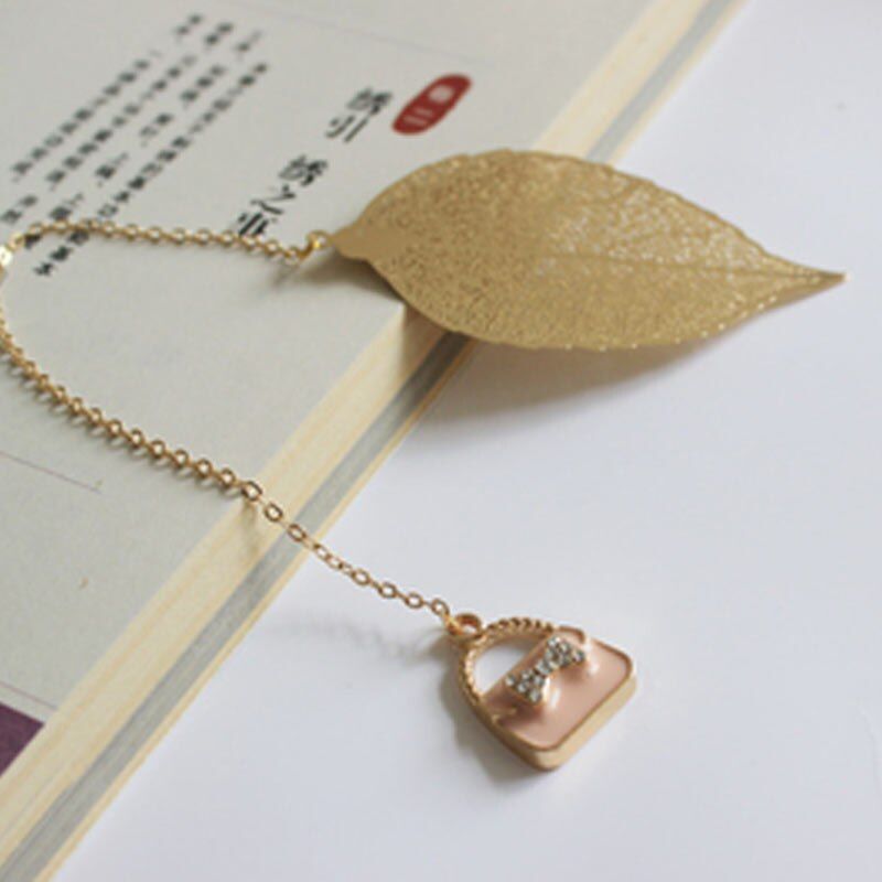 1Pc Retro Alloy Metal Bookmark Strawberry Trojan Clock  fashion Vintage Bookmark with package box