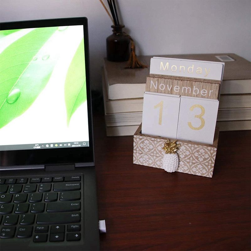 Wooden Flip Desk Blocks Calendar,Perpetual Plank/Table Calendar Display,for Home/Office Decoration,11.5X6.5X14.5CM
