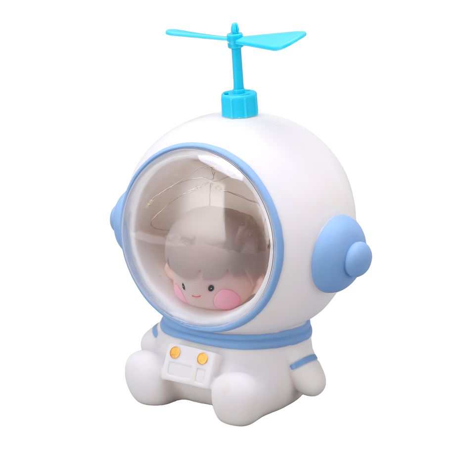Cute Astronaut Night Light Spaceman LED Galaxy Guardian Desktop Decoration Girl Boy Gift