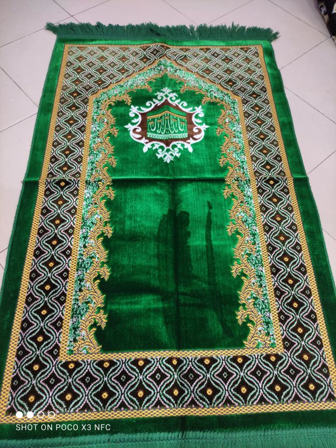 Muslim Prayer Rug Musallah Jaynamaz- Made in Turkey