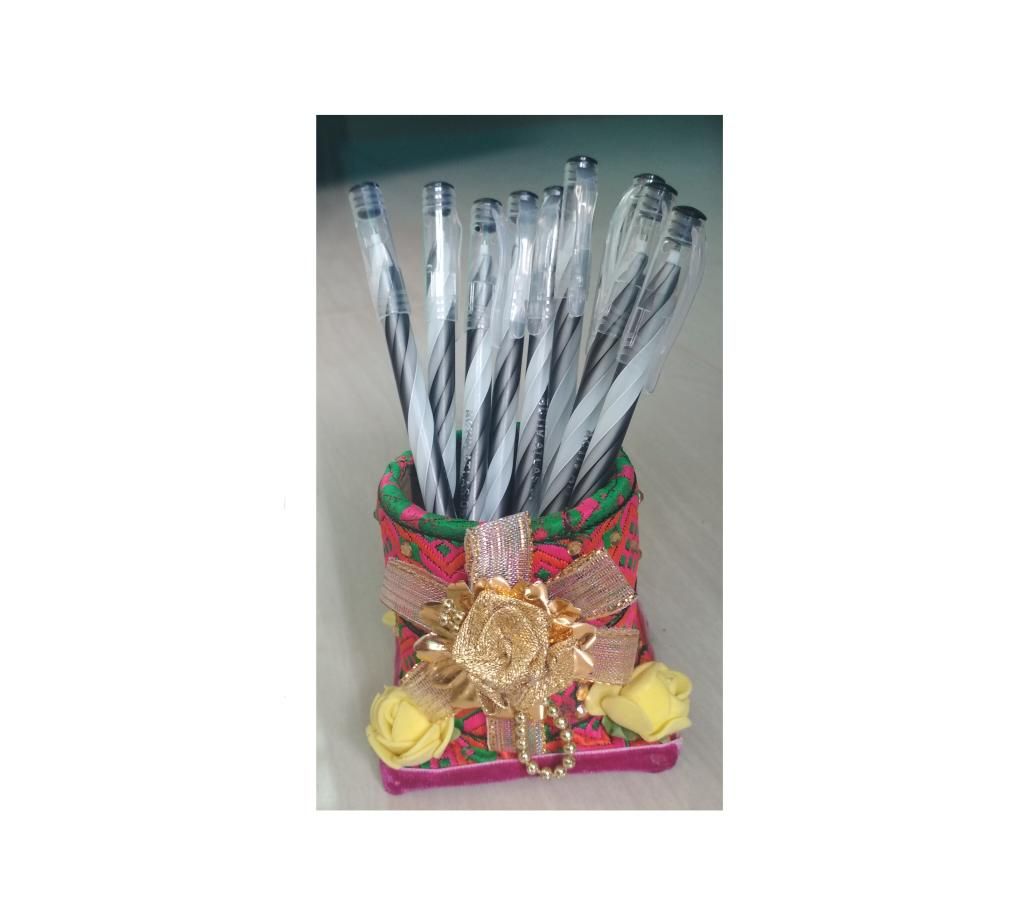 Pen Holder -1
