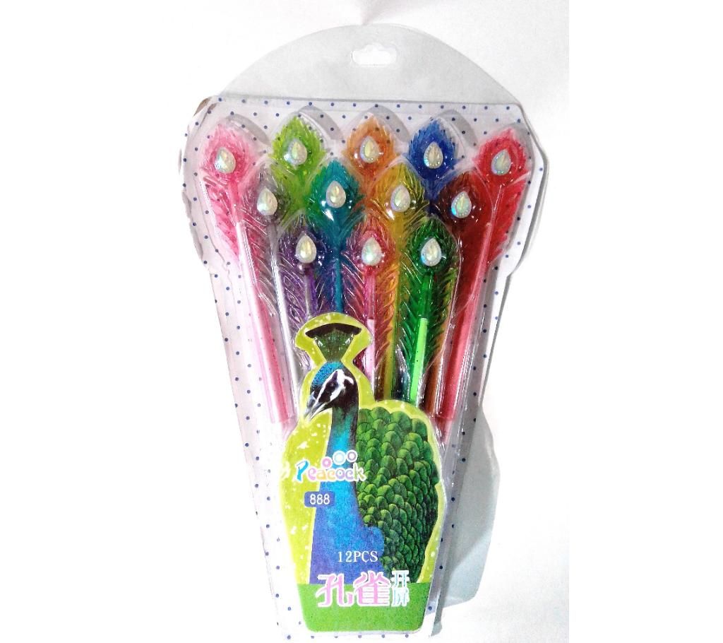 peacock pen