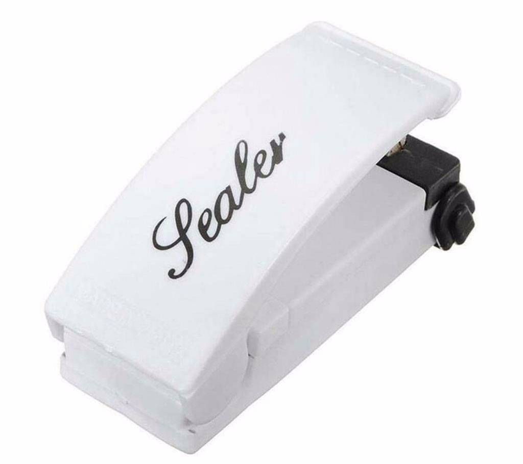 PLASTIC SEALER