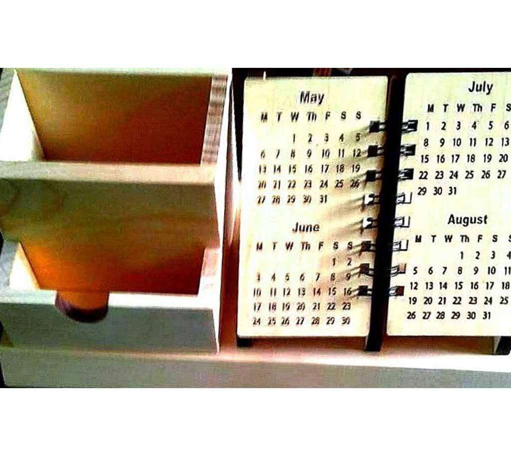 ORR Sell PoinT-e-shop, Desk Pen Holder with Mini Calendar