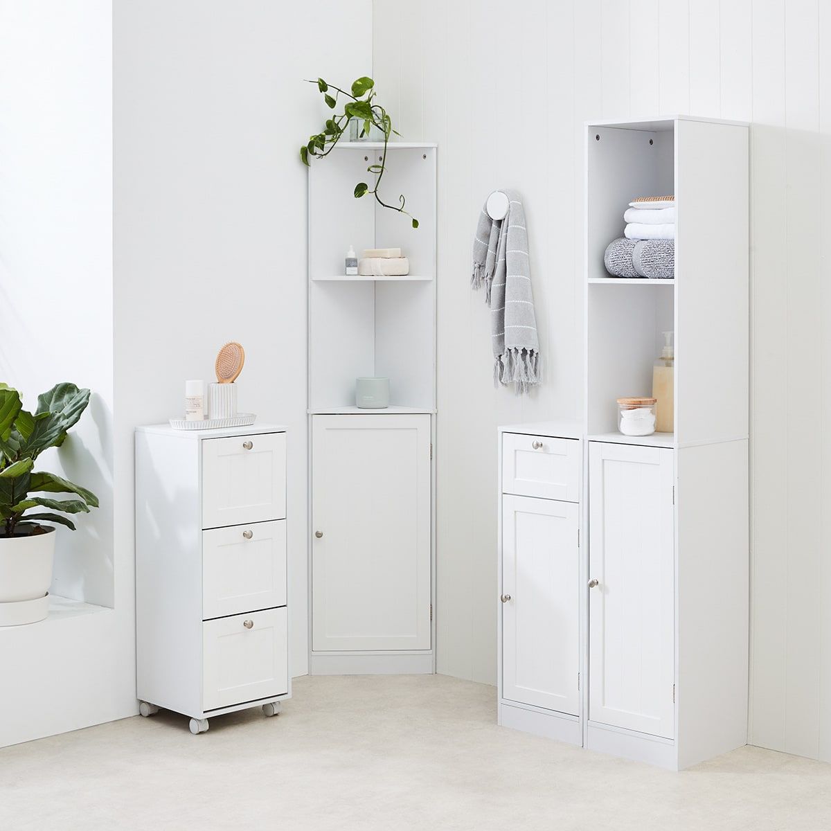 Panelled Storage Unit with Drawer
