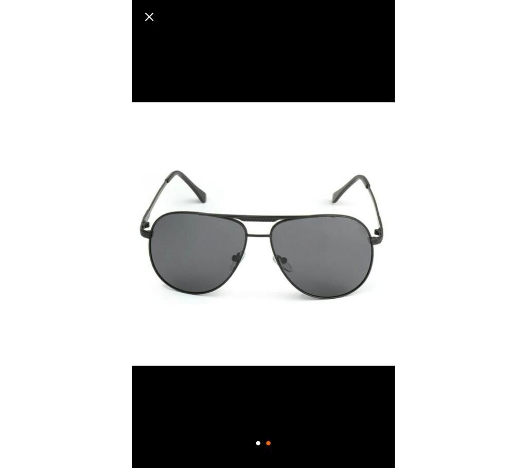 fashionable sunglasses