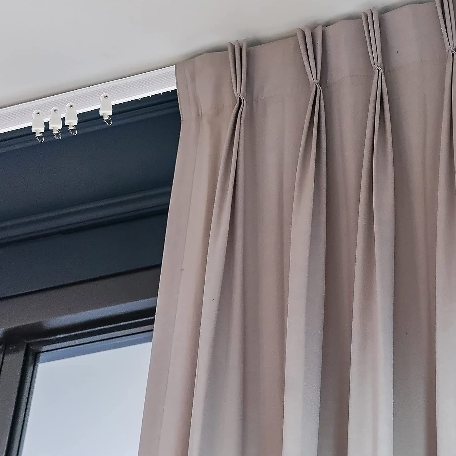 Ceiling Curtain Track Flexible Bendable Curtain Track Rollers Plastic Drapery Rail Sliding Glider for Shower Curtain