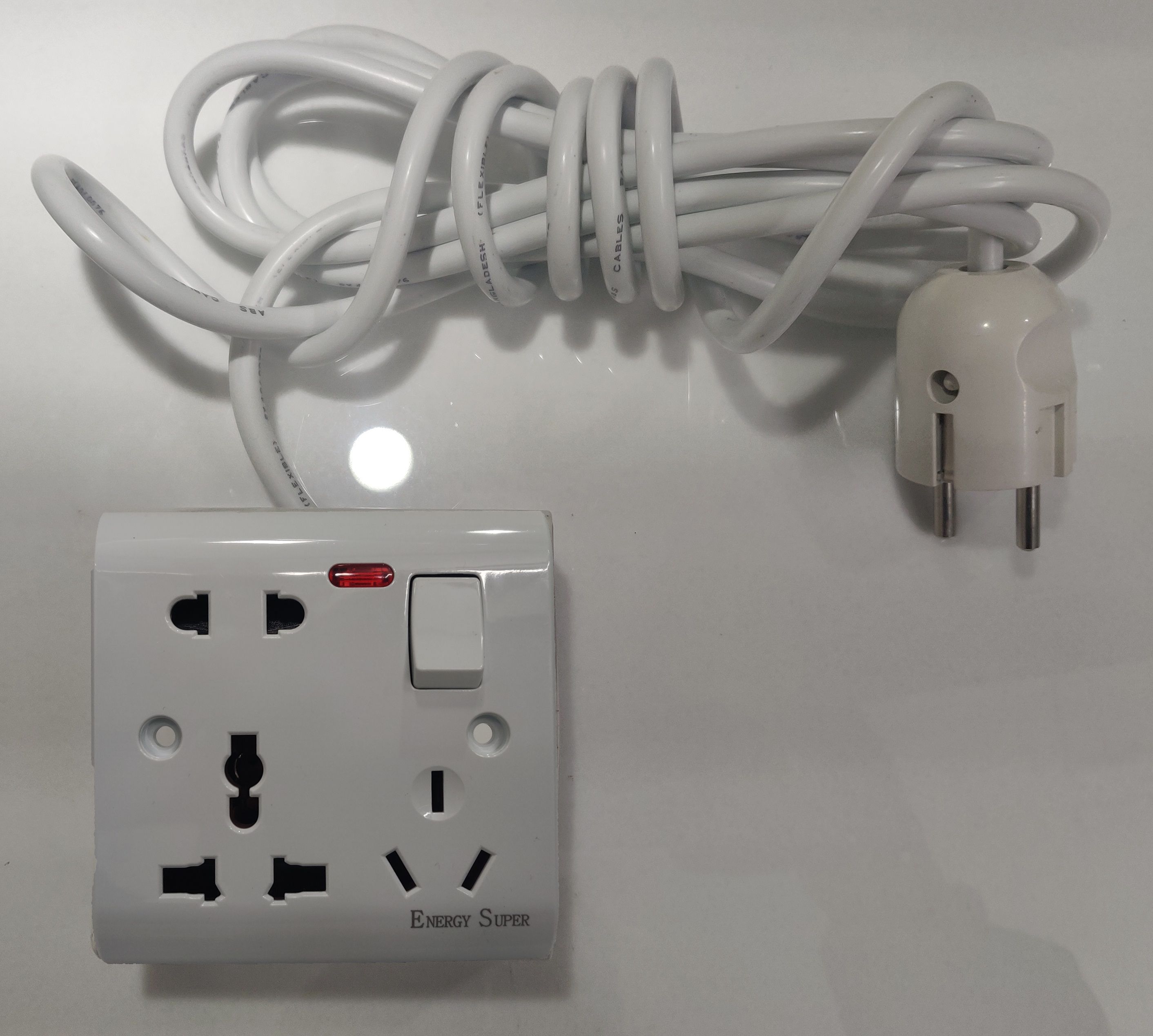 Multi Plug Custom Made Energy Super White 8 Pin 1 Gang Extension Socket with Switch ABS 40/76 wire 1Gang 4076 Homemade MultiPlug PVC 8Pin