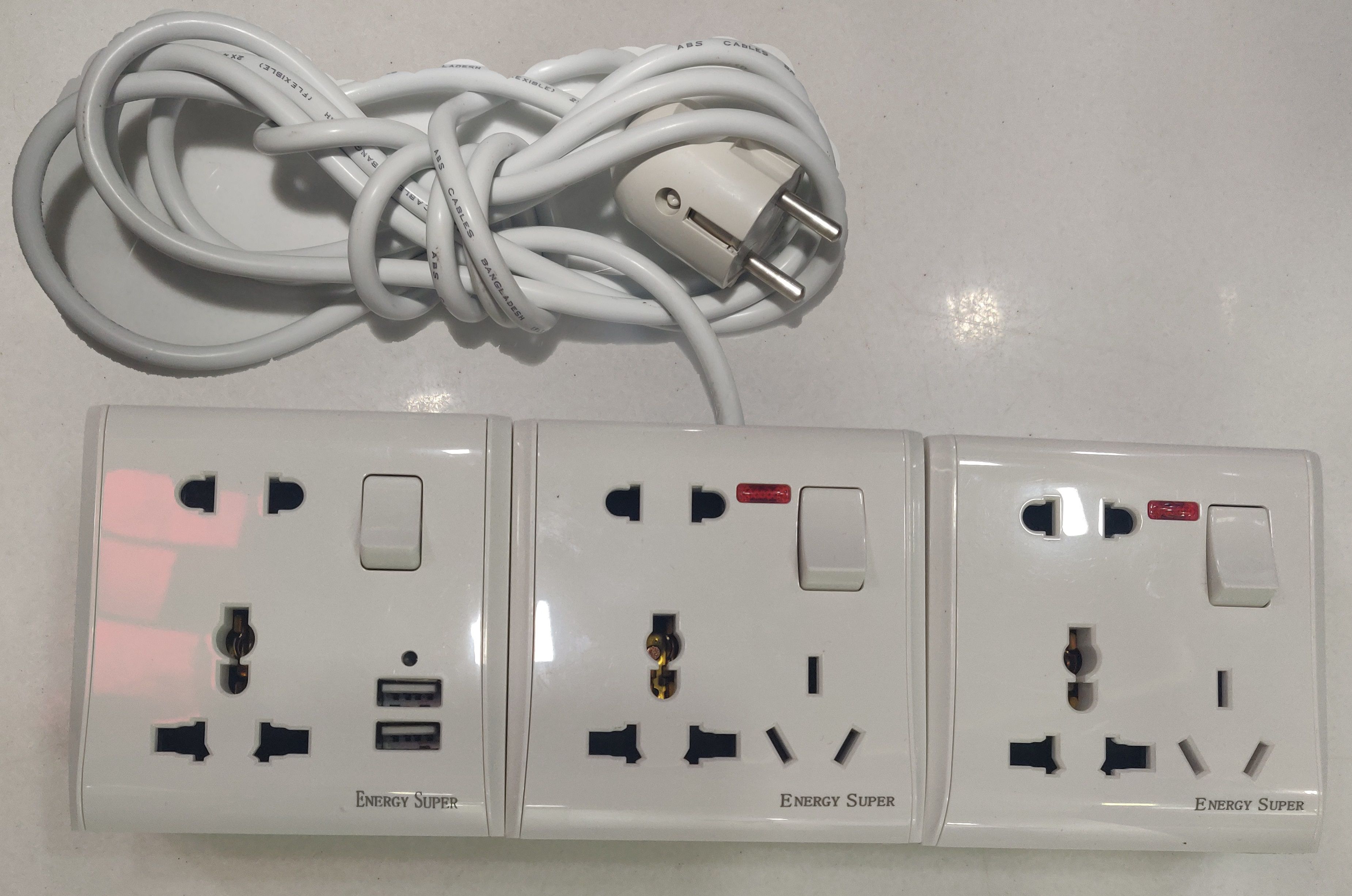 Multi Plug Custom Made Energy Super VIP 5 Pin 2 USB 3 Gang Extension Socket with Switch ABS 40/76 wire 3Gang 4076 Homemade MultiPlug PVC 8 Pin