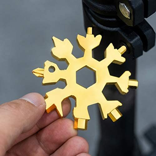 Multi-tool Screwdriver 18 In 1 Snowflake Stainless Steel Multi tool (Silver) key chain key ring
