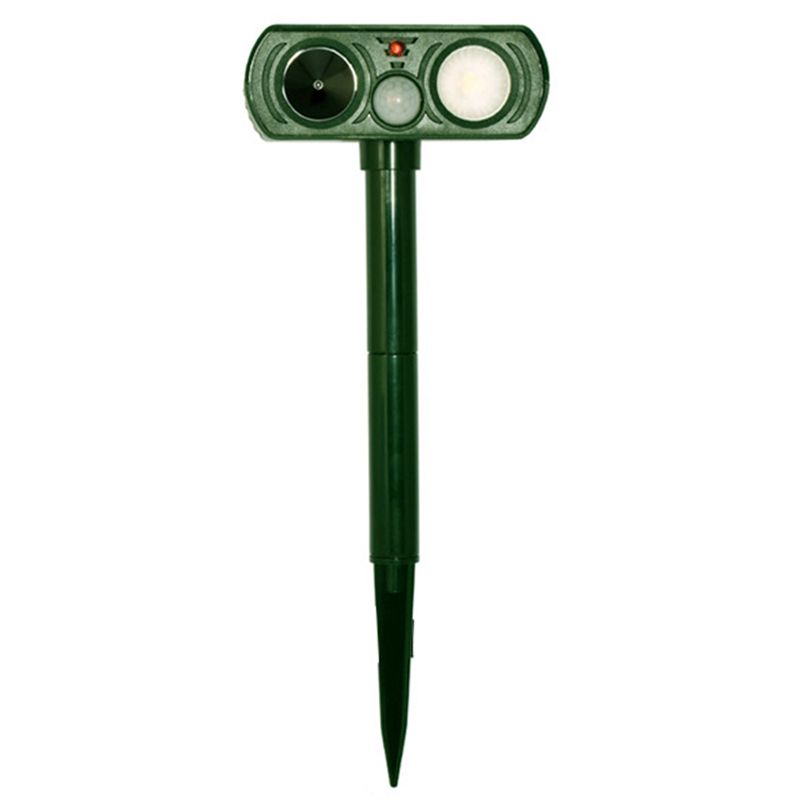Animal Repeller High-Power Cat Repeller, Solar Ultrasonic Repeller with LED Lights, Waterproof Cat Repeller