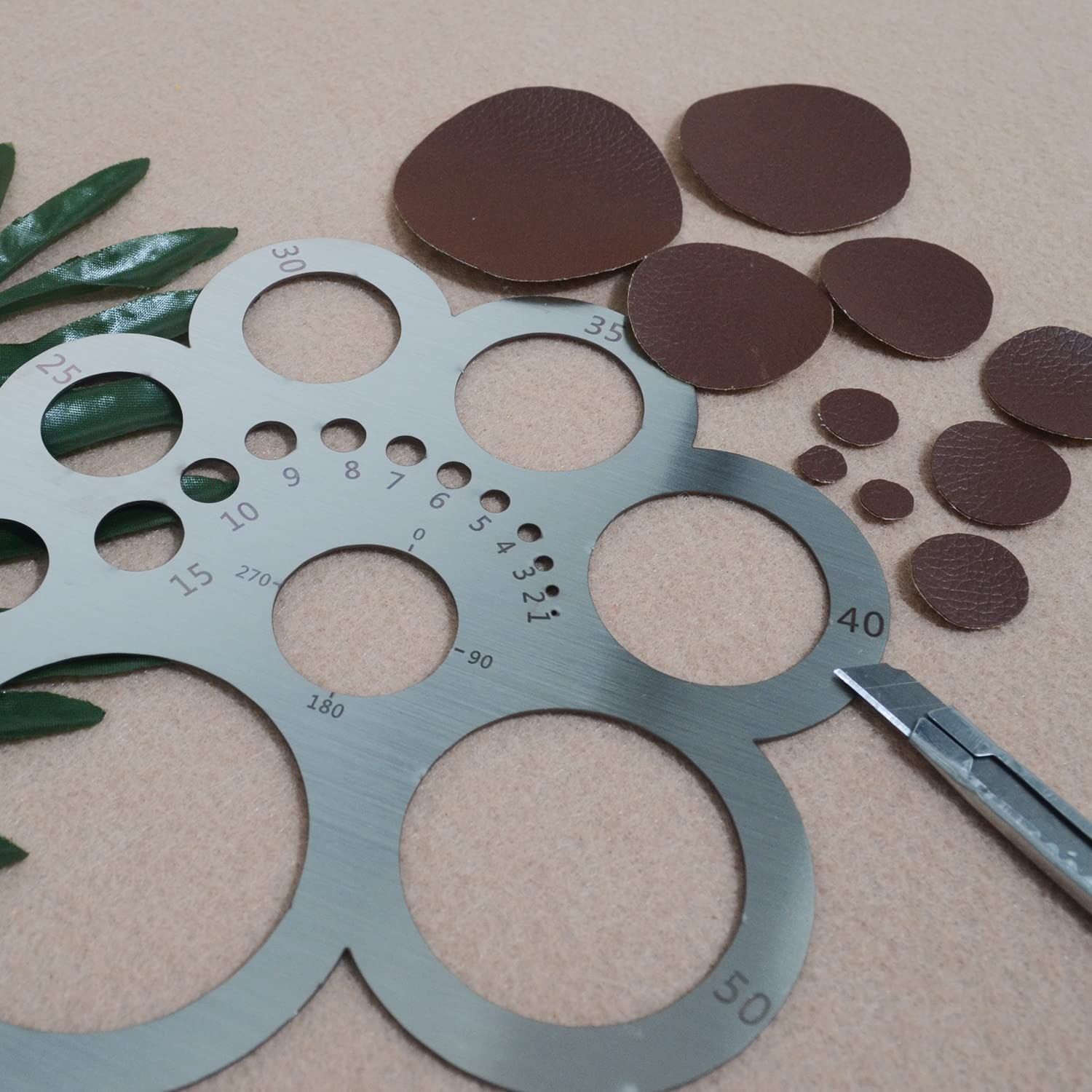 Leather Cutting Tool Corner Cutter Circle Drawing Template Metal Ruler for Leathercraft Woodworking Sewing DIY Craft