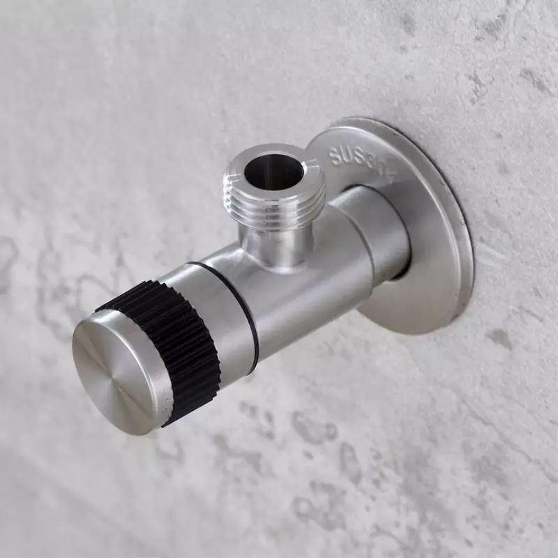 CLASSIC Bathroom accessory Stainless Steel 1 / 2*1/2 interface round angle valve AG809