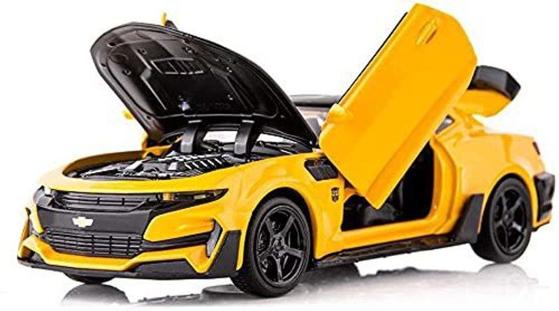 TOY EXPERT Exclusive Alloy Metal Pull Back Die-cast Car Scale Model Light Mini Auto Toy  (Multicolor)