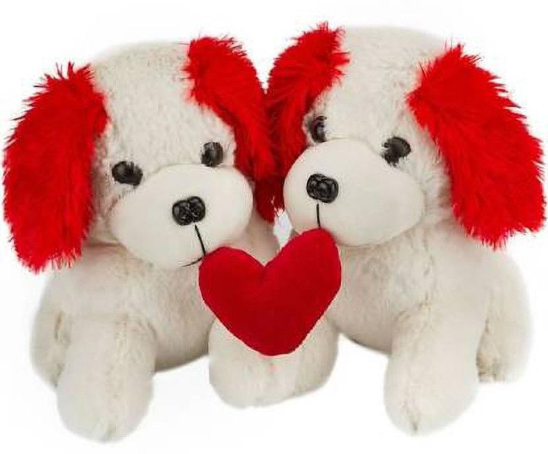 ZOOMINO Valentines Kissing Couple on Heart - 25 cm  (White, Red)