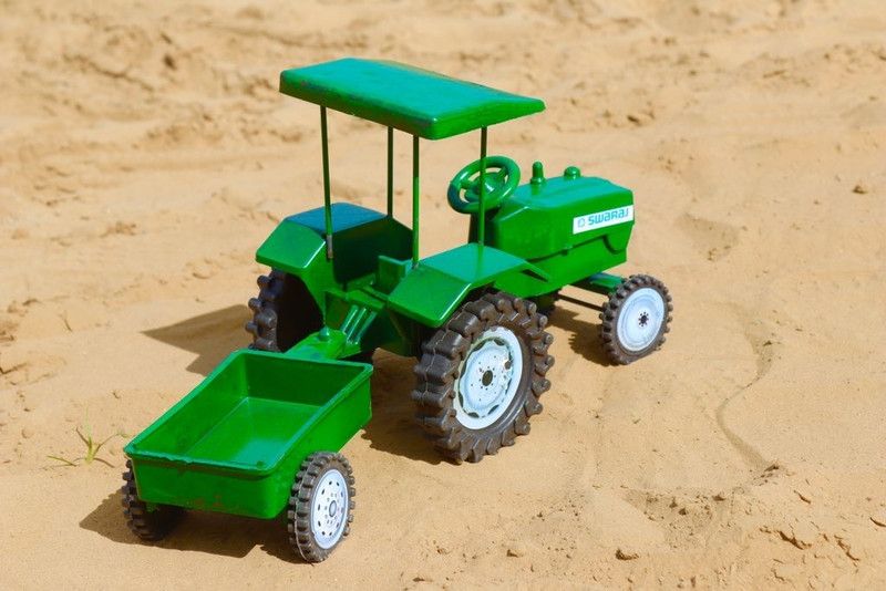 BRROYALS TRACTOR TAROLLY KIDS 1878820213315  (Multicolor, Pack of: 1)