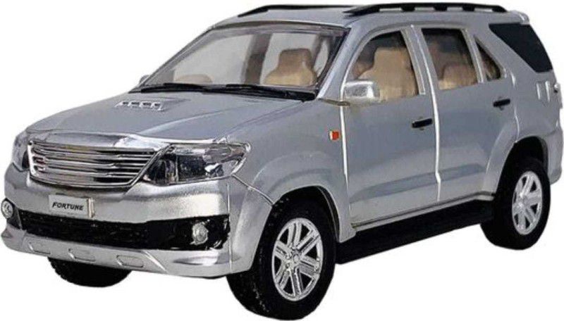 viaan world Centy Pull Back SILVER FORTUNER  (Silver, Pack of: 1)