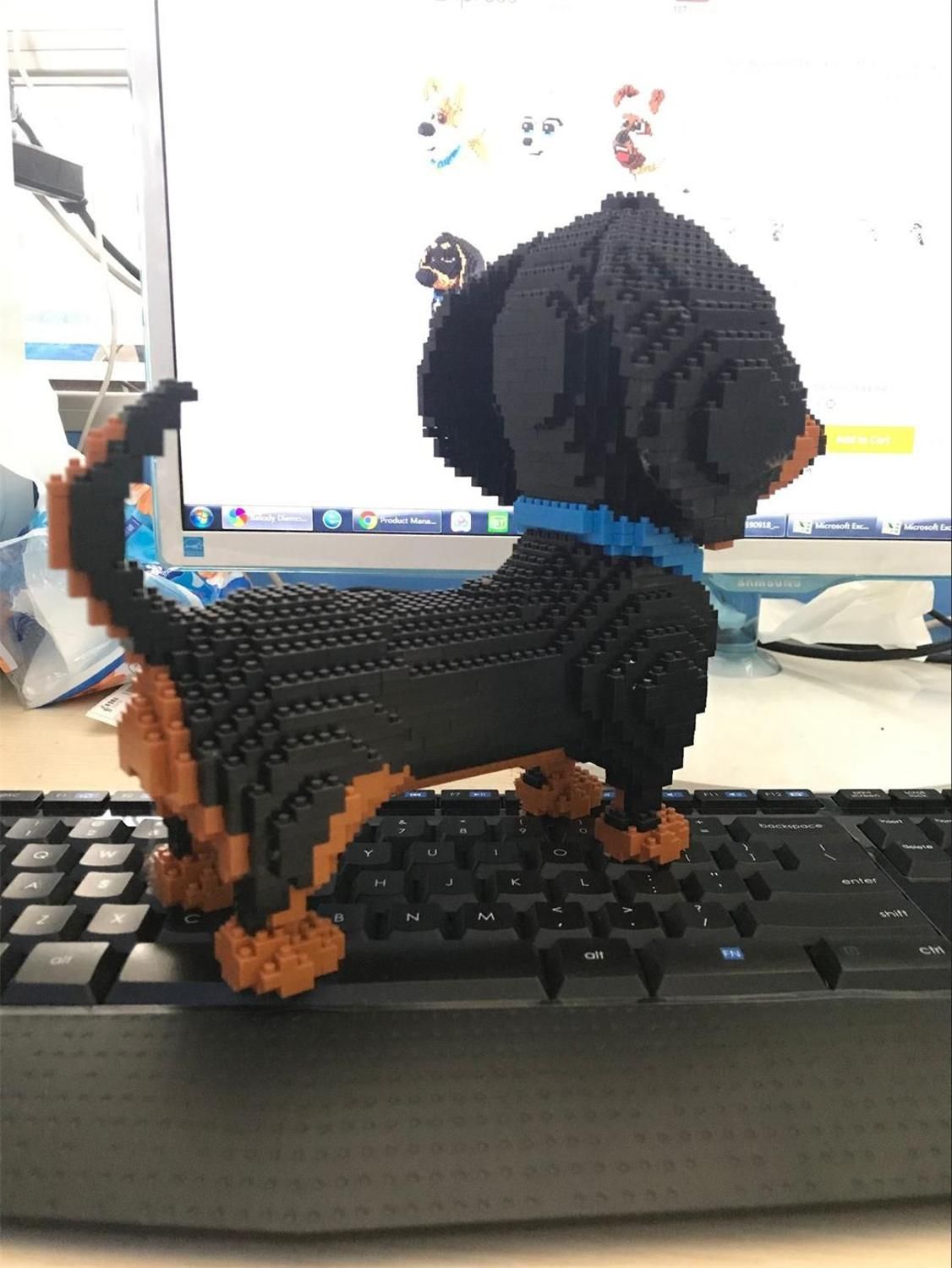 Balody Mini Blocks Dog Model Small bricks Dachshund Toy Pet Assembly brinquedos Rabbit Kids Gifts toys for children 16124