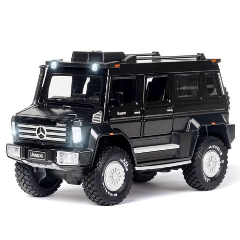 1:24 Mercedes Unimog U5000 Diecasts Alloy Car XLG Simulation Toy Off Road Vehicles Metal Car 6 Doors Open Model Car Sound Light Toys For Gift