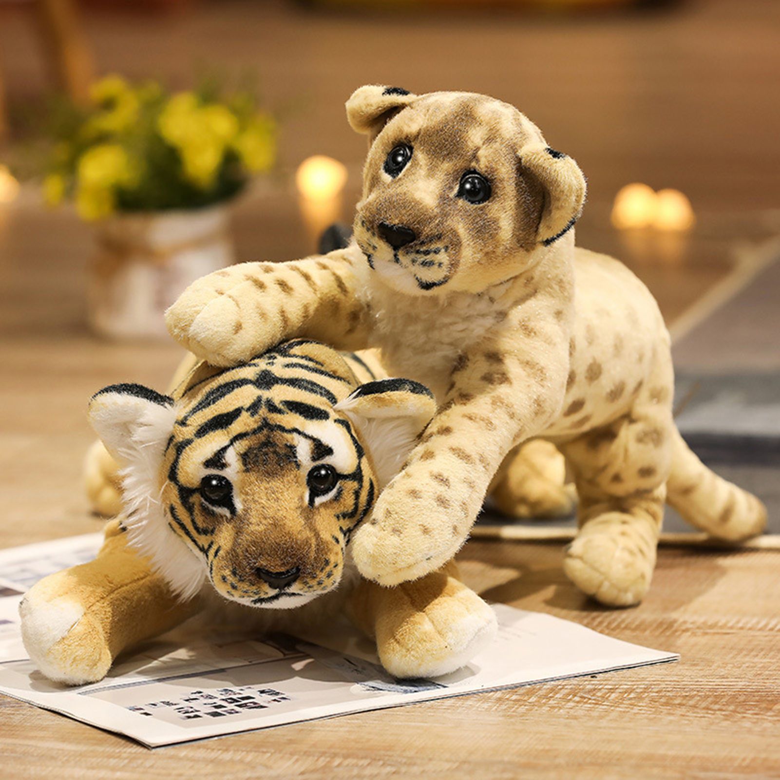Livecity Mini Stuffed Toy Non-deforming Vivid Cartoon Funny Mascot Lion Leopard Tiger Plush Toy for Ornament