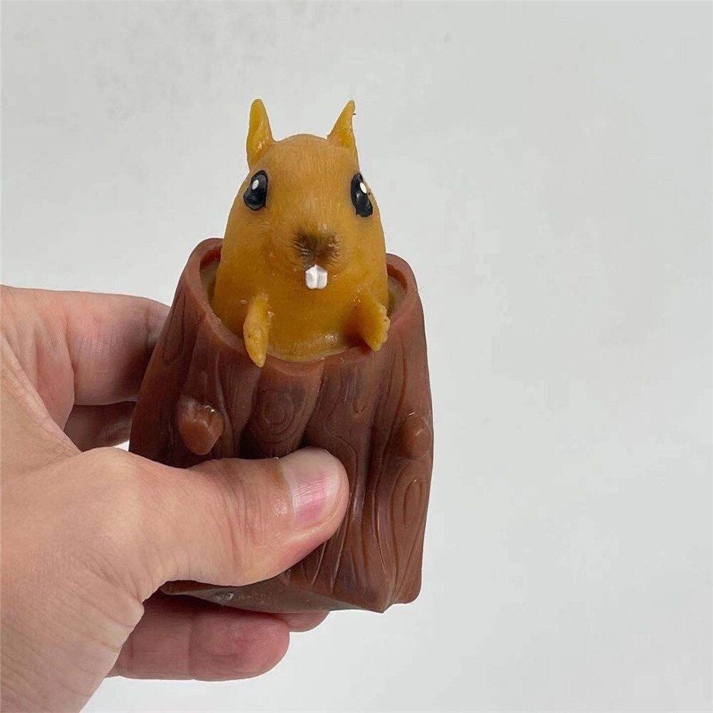 Cute Animal Squirrel Squeeze Squirrel Vent Squirrel Cup Decompression Toy Stump Rubber Stake Fidget Toys Gift For Friends