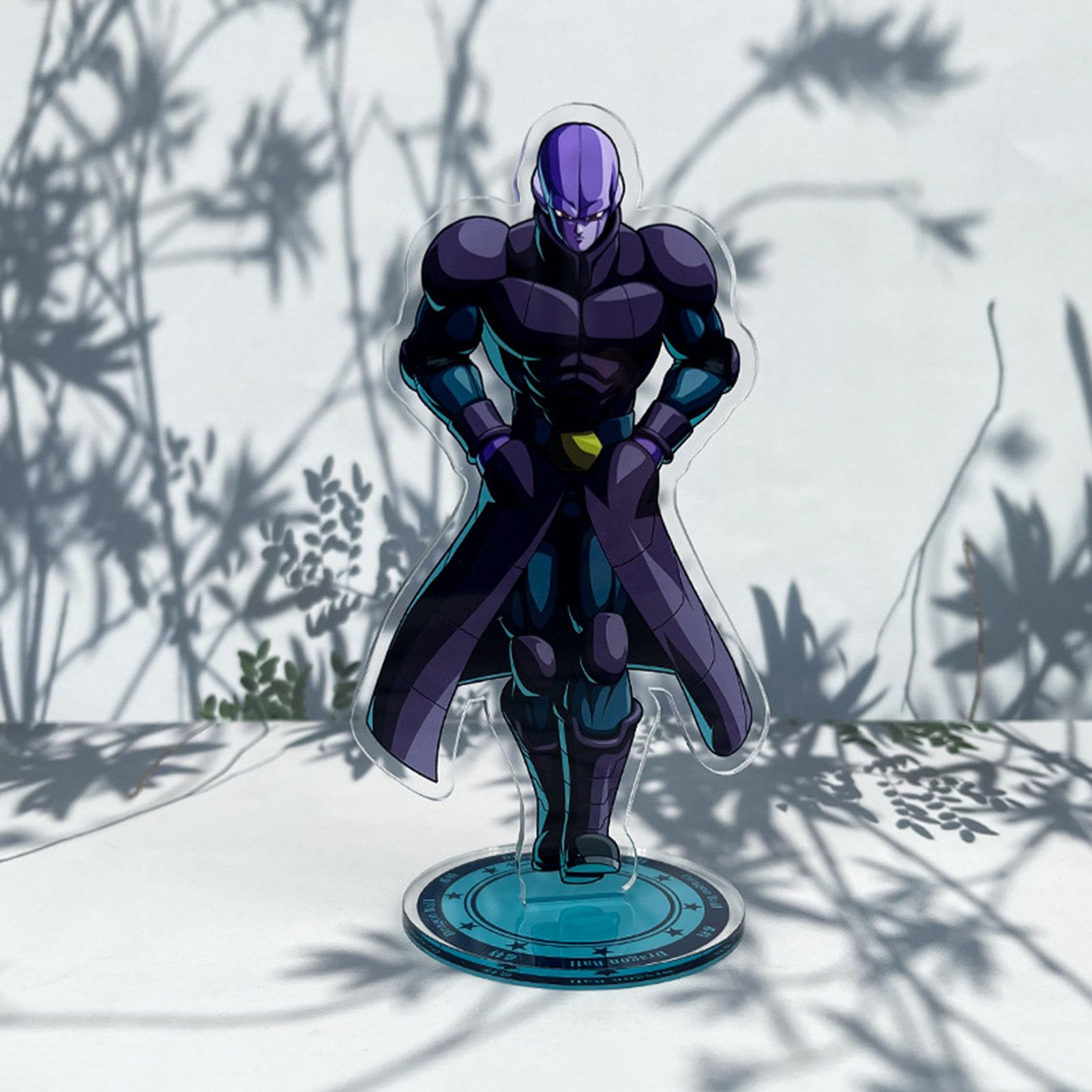 Stand Figure Vivid Expression Creative on Ball Stand Figure Model