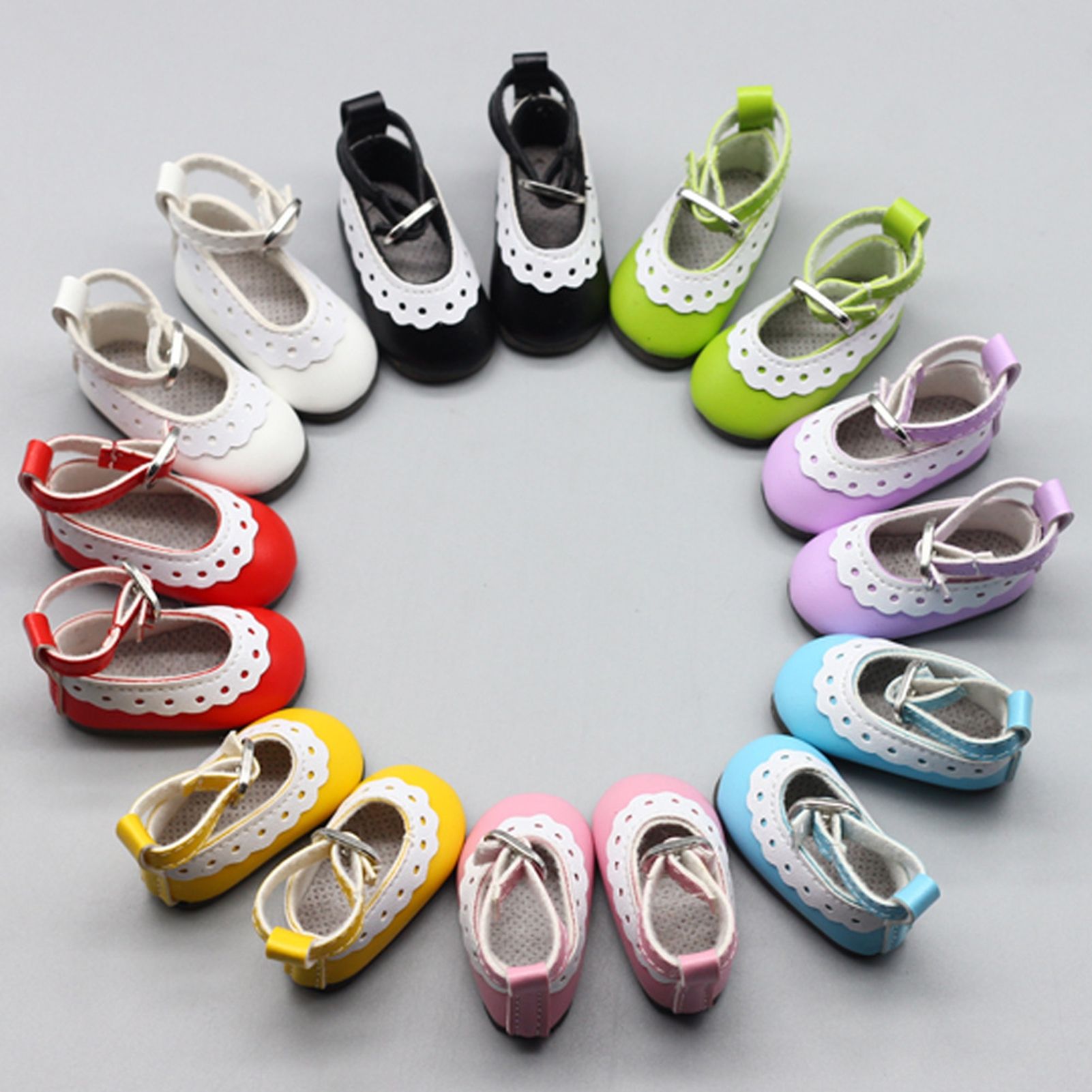 Greenhome 1 Pair Doll Shoes Practical Ability Excellent Workmanship Dollhouse Accessories Doll Shoes Accessory Girl Doll for 12-Inch Doll