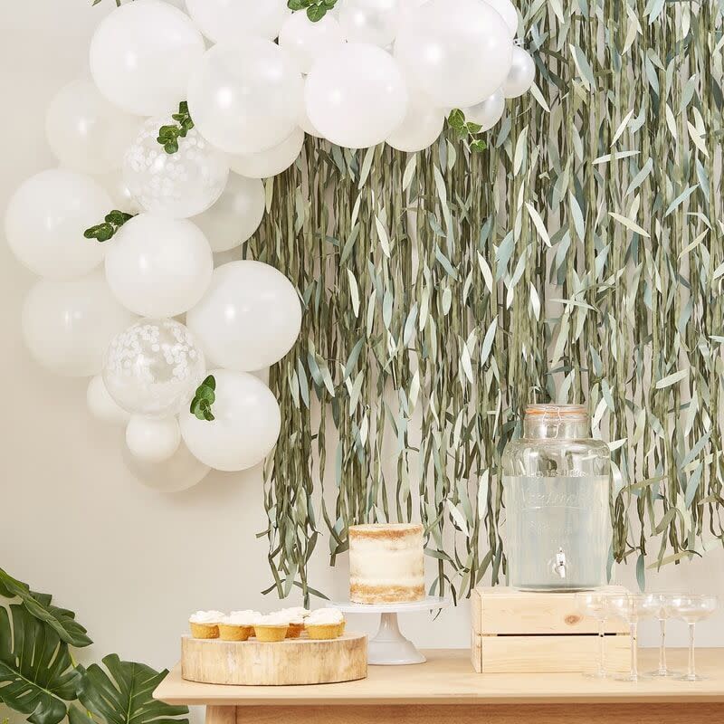 White Monty Balloon - 20 pieces