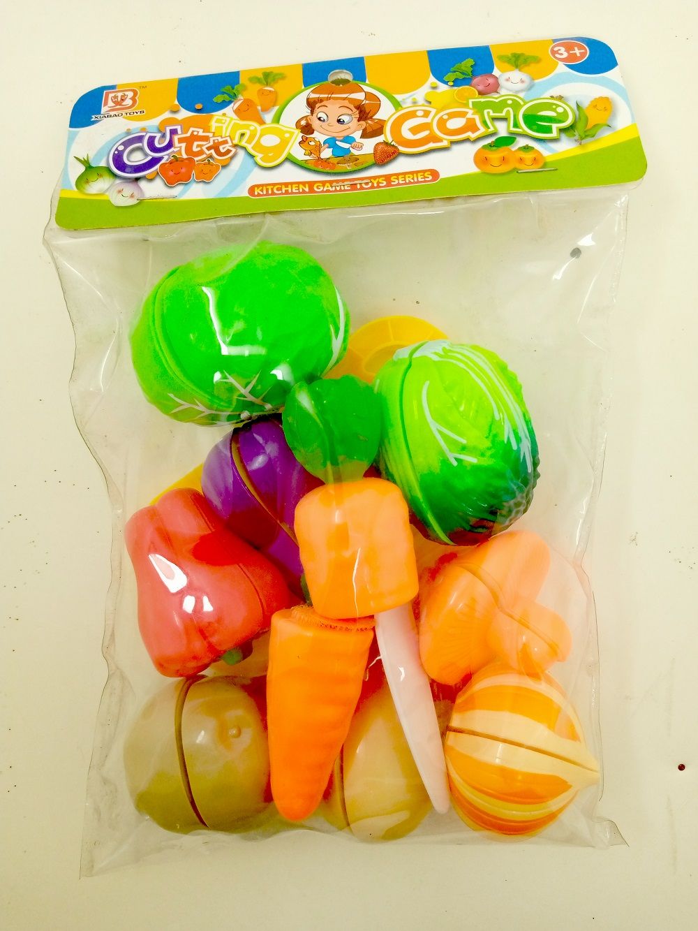 Kids all kinds of fruit cutting sets made of high quality plastic