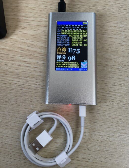 10Pcs/lot 1m/3ft 8ic 5ic E75 Chip OD:3.0mm Data USB charger Cable With green label retail packaging