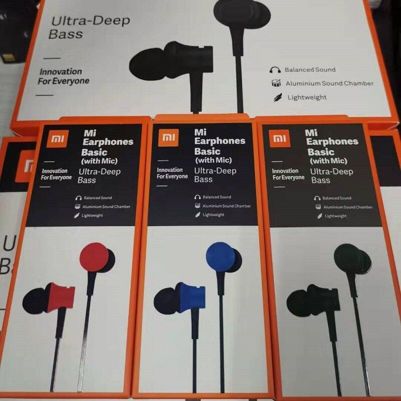 M'i BAsic Ultra earphone